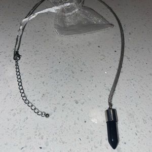 🖤NWOT🖤 BLACK ONYX AND SILVER ADJUSTABLE NECKLACE 🖤